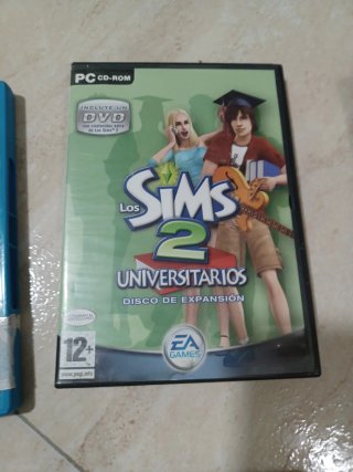 Lote de videojuegos y consolas portátiles
