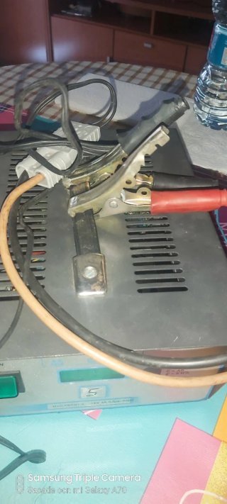 Cargador Batería Inteligente SPE 12V 4A