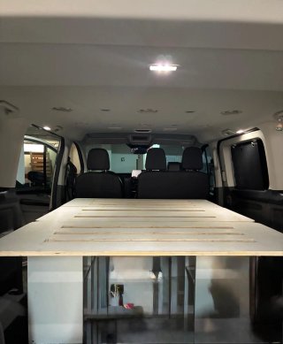 Ford E-Tourneo Custom 2019