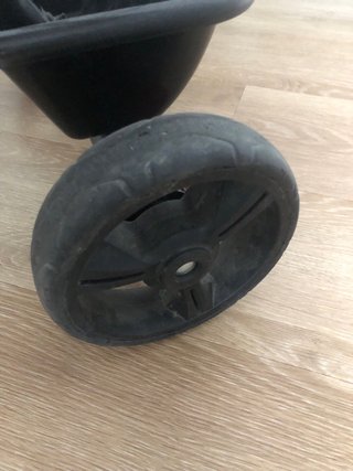 Triciclo para bebé con capota