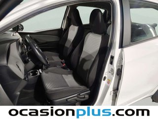 Toyota Yaris 1.5 Active Tech 82 kW (111 CV)