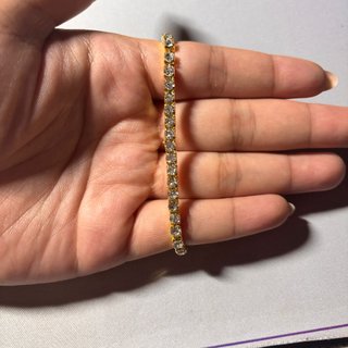 Conjunto 4 piezas doradas con brillantes