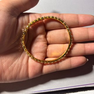 Conjunto 4 piezas doradas con brillantes