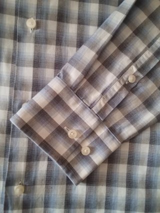 Camisa Hugo Boss cuadros azul M/41 usada una vez