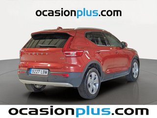 Volvo XC40 D3 Momentum Auto 110 kW (150 CV)