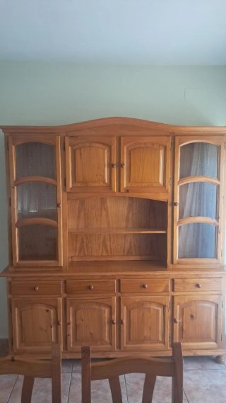 Conjunto comedor: mesa + 6 sillas madera