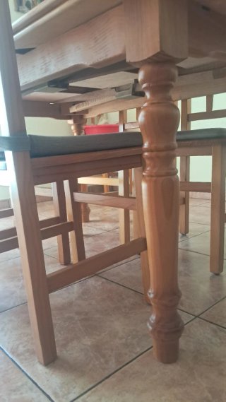 Conjunto comedor: mesa + 6 sillas madera