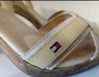 Sandalias Tommy Hilfiger Piel Beige Talla 38