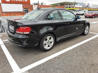 BMW Serie 1 120d COUPE 2009 (distribucion hecha)
