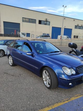 Mercedes-Benz Clase C 2006