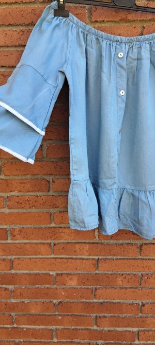 Camisa de volantes azul