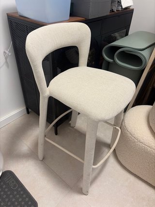 Taburete alto 75cm con respaldo SKLUM