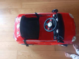 Coche eléctrico infantil con mando