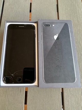 iPhone 8 Plus nero 64GB parti