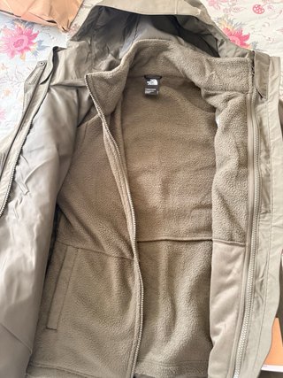 Chaqueta The North Face verde