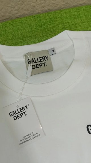 Camiseta Gallery Dept. Blanca