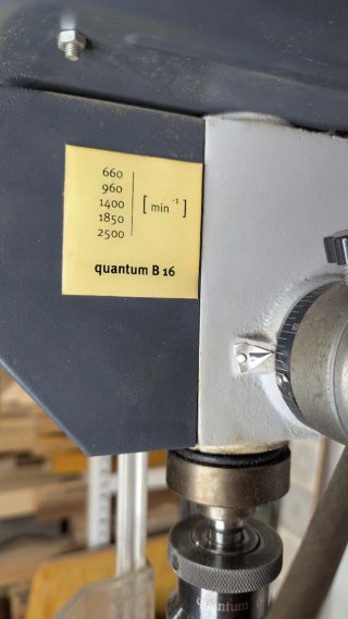 Taladro Columna Quantum B16 450W.
