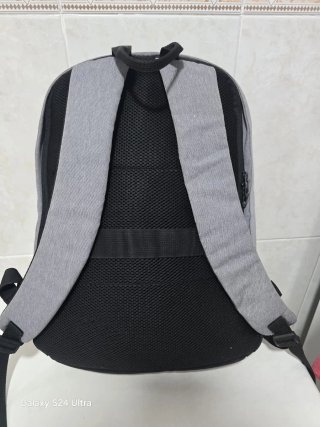 MOCHILA DE DEPORTE BÁSICA aprox.co. 30 x 50 x 14cm