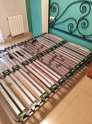 Somier de láminas metálico y madera articulado