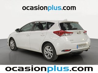 Toyota Auris 120T Active 85 kW (116 CV)