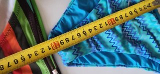 Braguita bikini azul y multicolor tallas 44