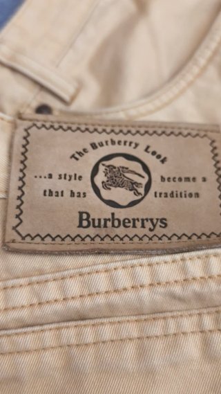 Vaqueros Burberry Beige