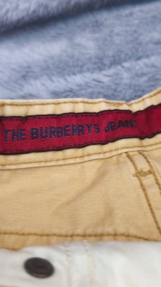 Vaqueros Burberry Beige