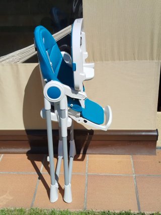 Trona azul para bebé