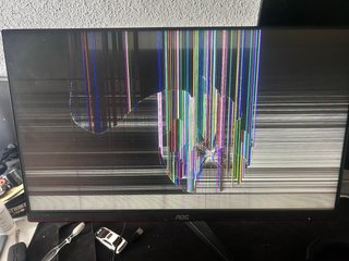 Monitor AOC 240 Hz con altoparlanti
