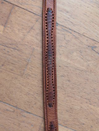 Cinturón de cuero trenzado