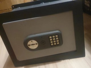 Caja Fuerte Digital con Teclado Numérico