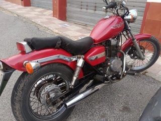 Honda Rebel 250 Roja