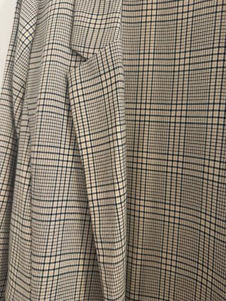 Blazer cuadros Stradivarius Talla M