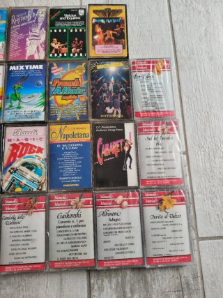 Cassette audio compilation e musica varia