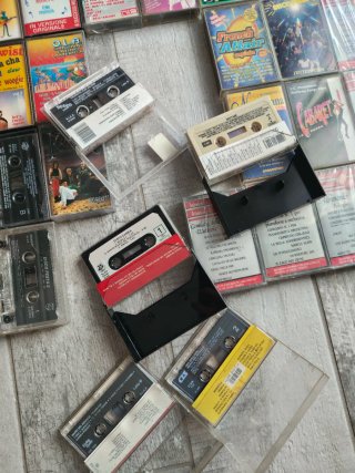 Cassette audio compilation e musica varia