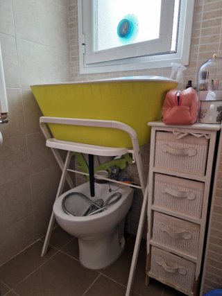 Bañera bebé Hoppop como nueva