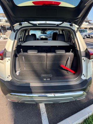 Nissan X-Trail 2023 Tekna 4x4 e-4ORCE · 7 plazas