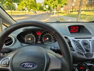 Ford Fiesta 2010