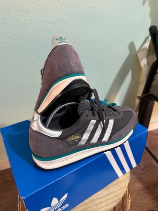 Zapatillas Adidas SL72 Talla 43.5 Hombre