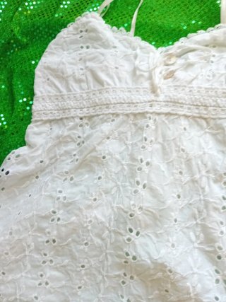 Top nuevo encaje talla 34 Con elástico detrás