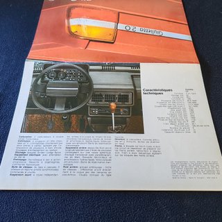 Panfleto Alfa Romeo Giulietta 2.0 de 1980