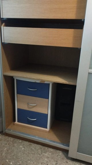 Armario PAX Hasvik IKEA Gris y Marrón