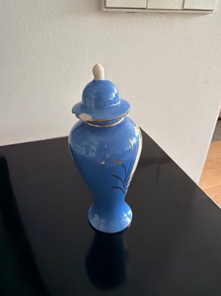 Jarrón porcelana pintado a mano con pájaro
