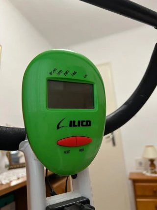 Bicicleta Estática ILICO Verde y Blanca