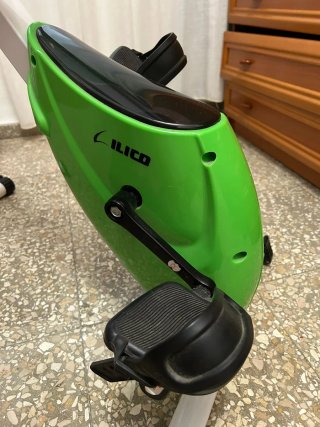 Bicicleta Estática ILICO Verde y Blanca