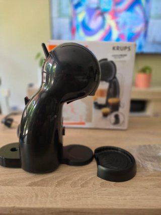 Cafetera Dolce Gusto Negra Piccolo XS