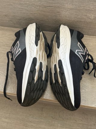 New Balance 520 Talla 40 Mujer