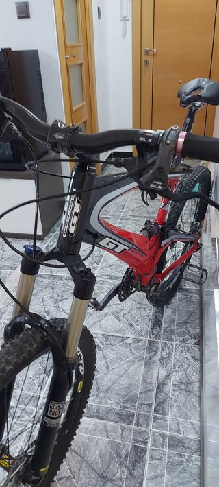 Bicicleta GT Doble Carbono 26