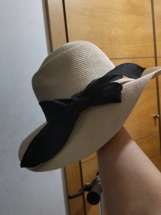 Sombrero Pamela Beige con Lazo Negro