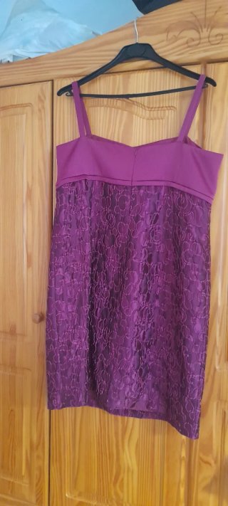 Conjunto Nuria Fabregas Vestido y Chaqueta Morado